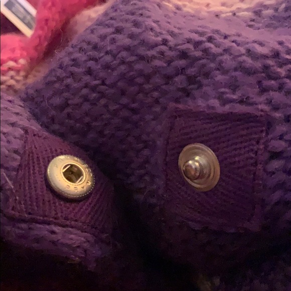 GAP striped snap sweater - Picture 5 of 5